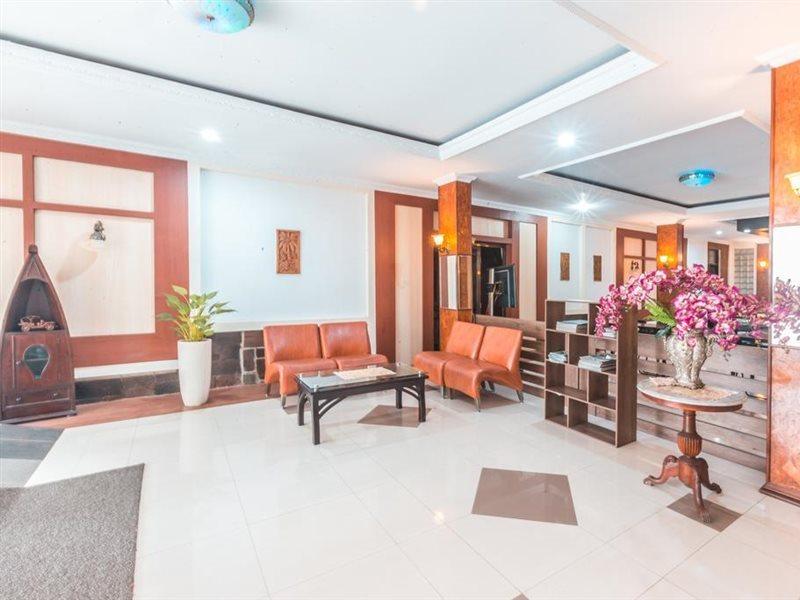 Oyo 1667 Wisma Lux Barkah Cakarta Dış mekan fotoğraf
